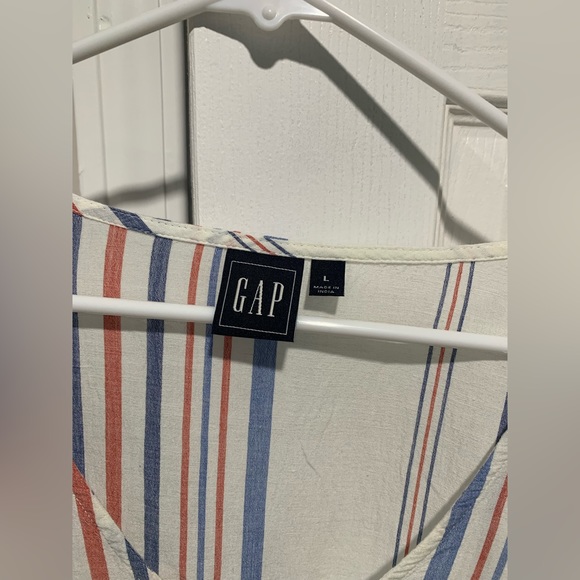 Gap Striped Top size large - Picture 3 of 3